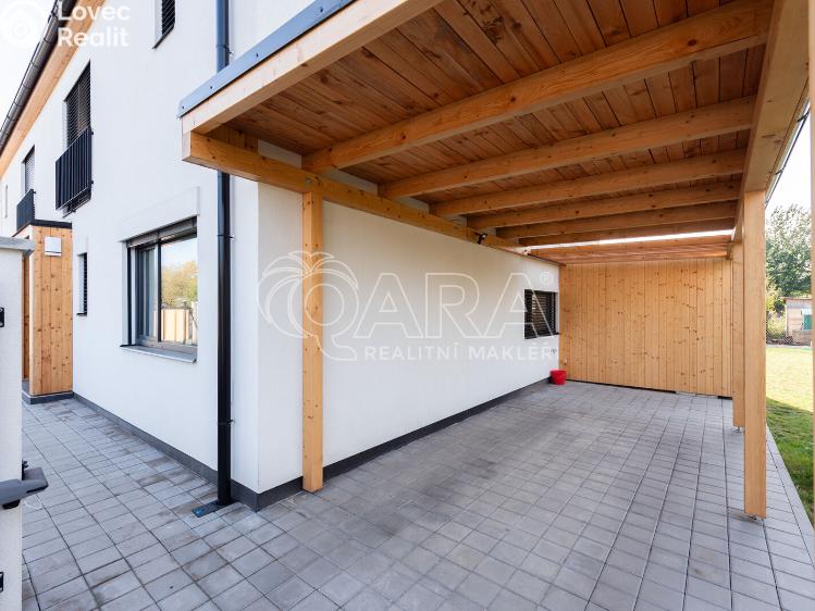 Prodej rodinného domu Babice, Starobabická 519 č. 27