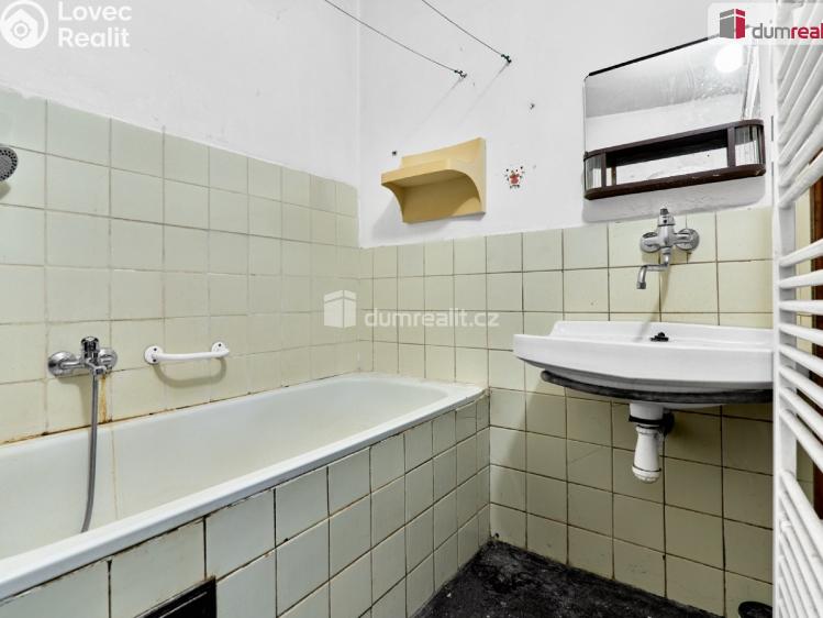 Продаж сімейного будинку Lovečkovice č. 11