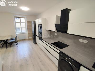 Продаж квартири 3+KK Karlovy Vary, nábřeží Jana Palacha č. 23