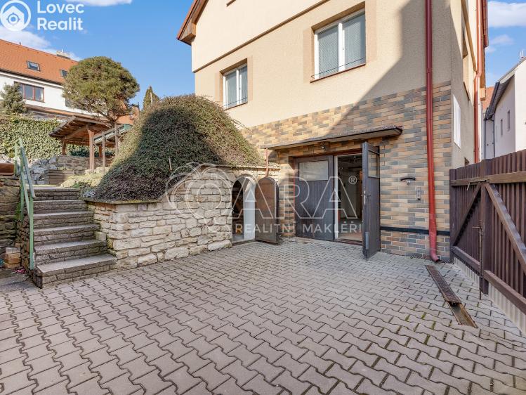 Sale family house Průhonice, Školní 42 č. 13