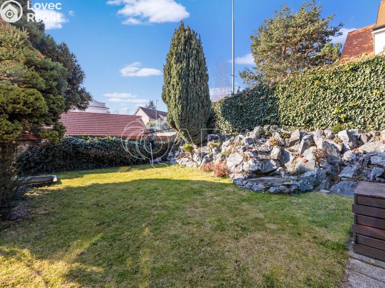 Sale family house Průhonice, Školní 42 č. 16