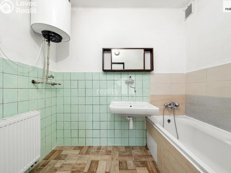 Prodej bytu 3+1 Veltruby, Bytovky č. 13