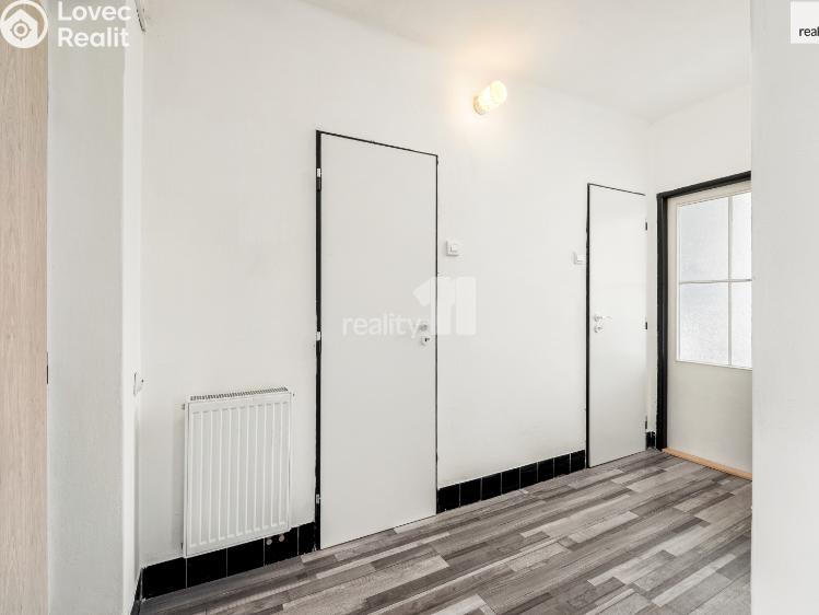 Prodej bytu 3+1 Veltruby, Bytovky č. 15