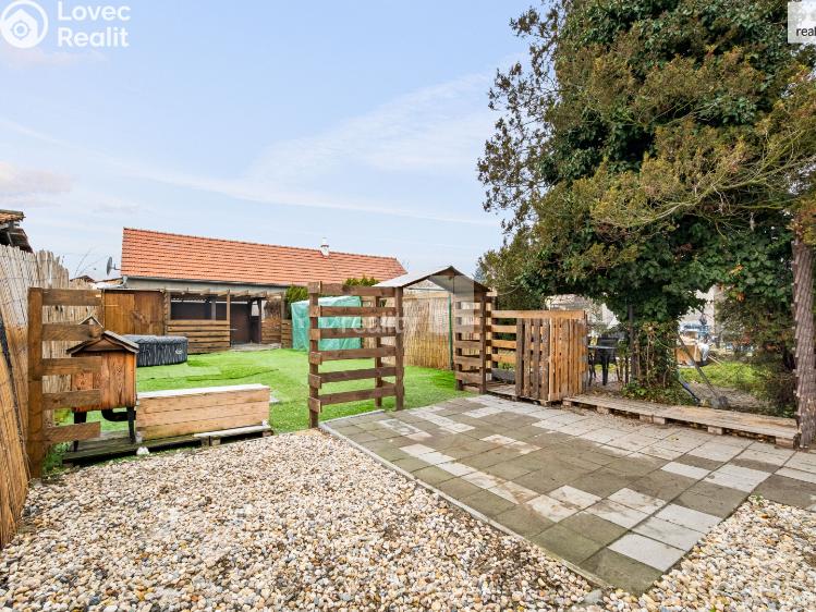 Prodej bytu 3+1 Veltruby, Bytovky č. 19