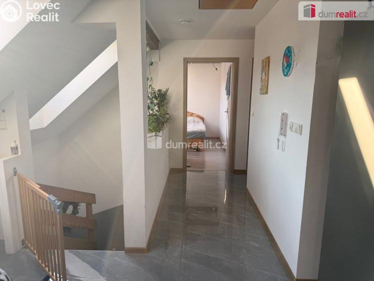 Pronájem bytu 3+KK Libež č. 2