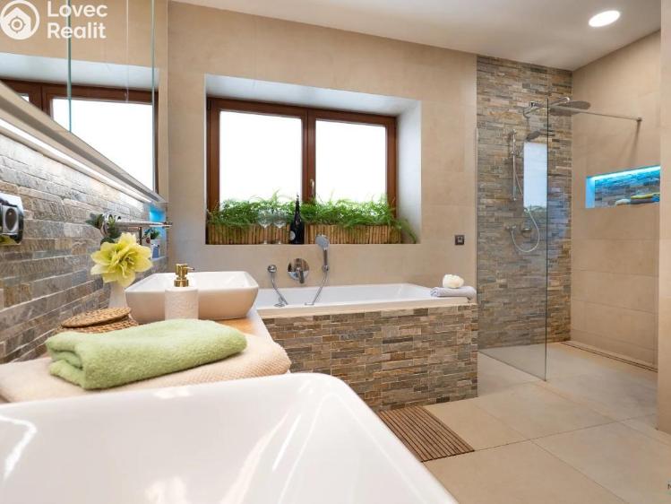 Prodej rodinného domu Praha, Hodějovská č. 16