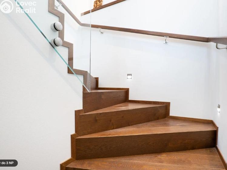 Prodej rodinného domu Praha, Hodějovská č. 18