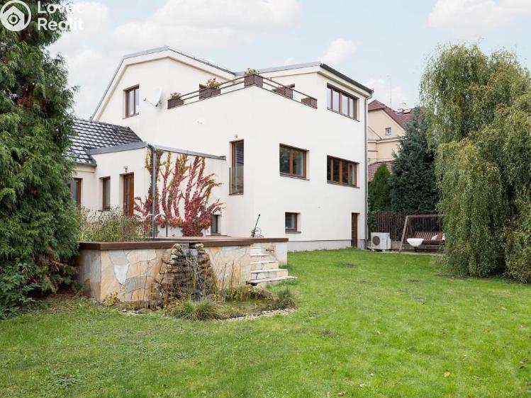 Prodej rodinného domu Praha, Hodějovská č. 26