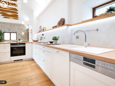 Prodej rodinného domu Praha, Hodějovská č. 6