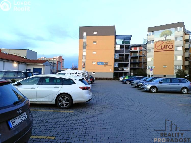 Pronájem garážového stání Břeclav č. 5