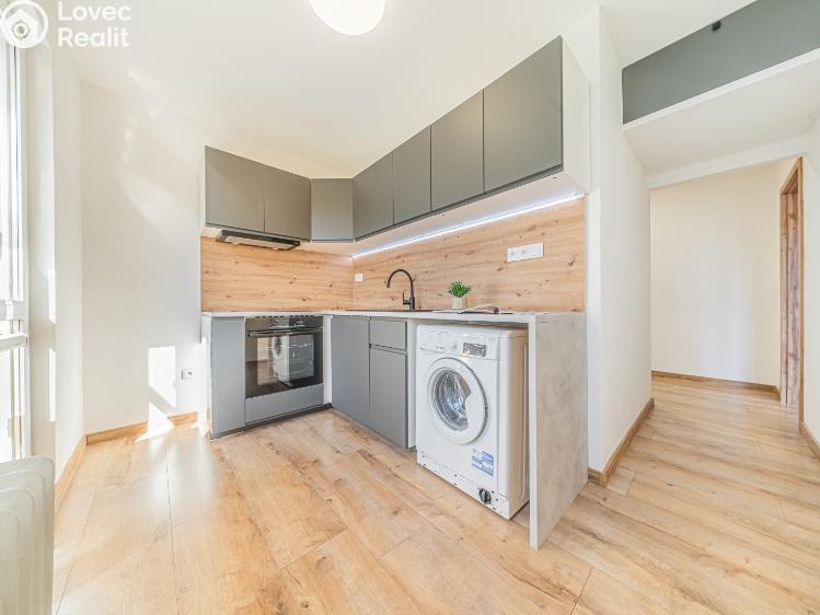 Prodej bytu 1+1 Kladno, Finská 2261 č. 8