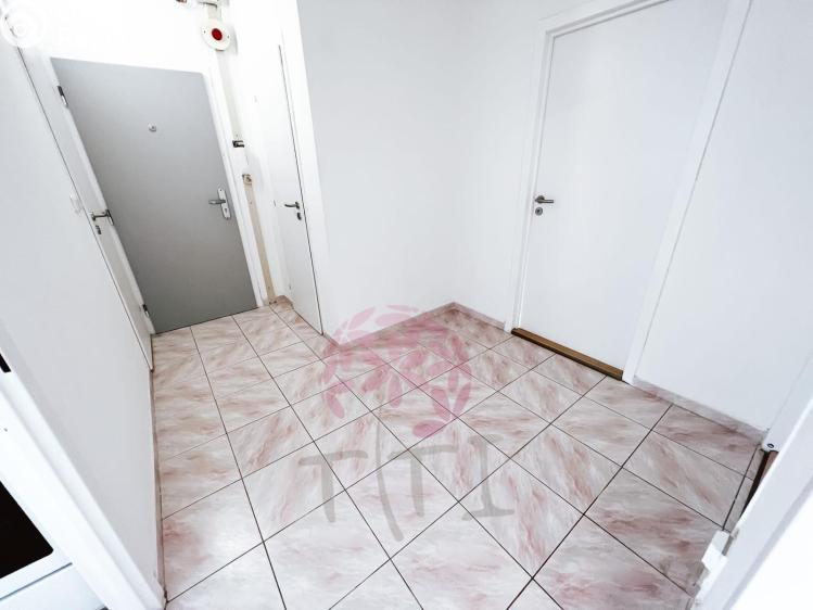 Rent apartment 3+1 Praha, Chlebovická 494 č. 8