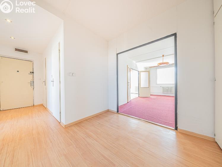 Продажа квартиры 3+1 Kladno, Italská 2418 č. 11