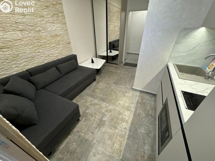 Pronájem bytu 2+KK Praha, Sokolská č. 9