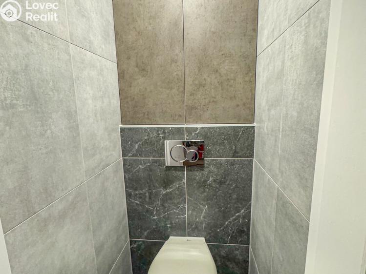 Оренда квартири 2+1 Karviná, tř. Osvobození č. 4