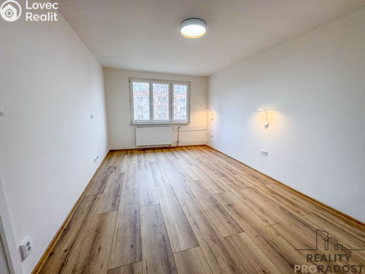 Оренда квартири 2+1 Karviná, tř. Osvobození č. 6