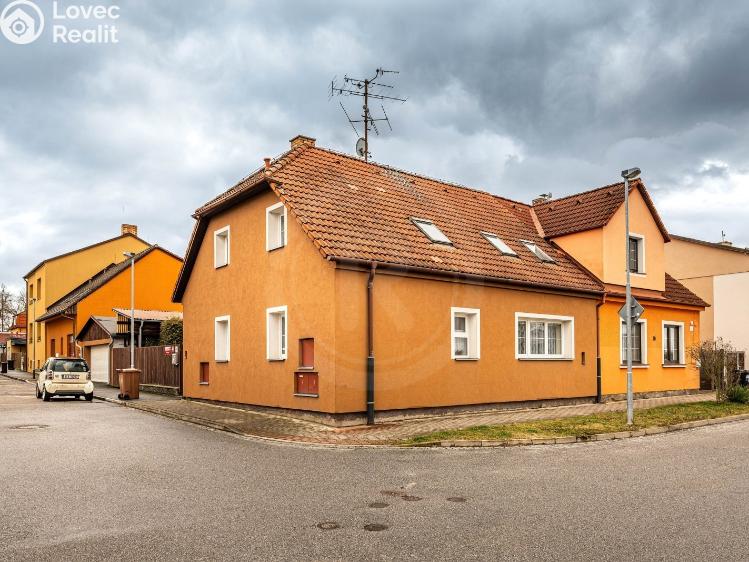 Sale family house České Budějovice, Rokycanova 589/2a č. 1