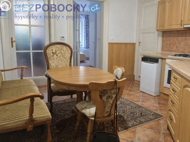 Prodej bytu 2+1 Praha, Tusarova č. 2