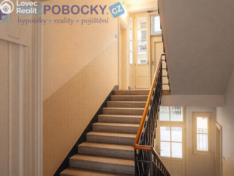 Prodej bytu 2+1 Praha, Tusarova č. 12