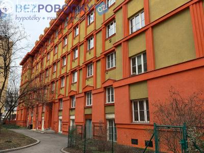 Prodej bytu 2+1 Praha, Tusarova č. 1