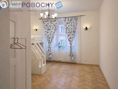 Prodej bytu 2+1 Praha, Tusarova č. 5