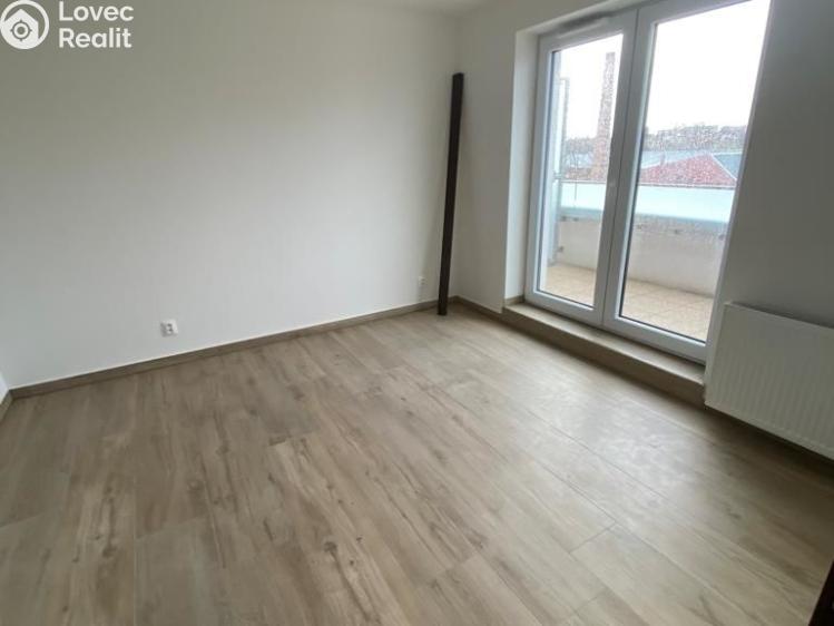 Pronájem bytu 2+KK Olomouc, Třída Jiřího Pelikána č. 8