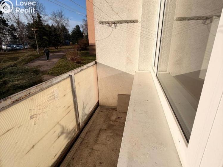 Pronájem bytu 2+1 Chomutov, Jirkovská č. 8