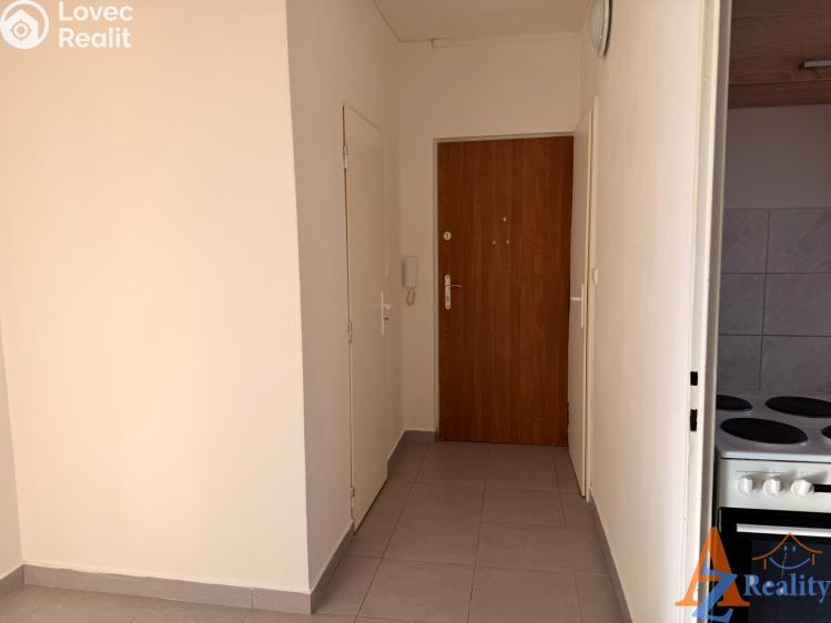 Pronájem bytu 2+1 Chomutov, Jirkovská č. 11