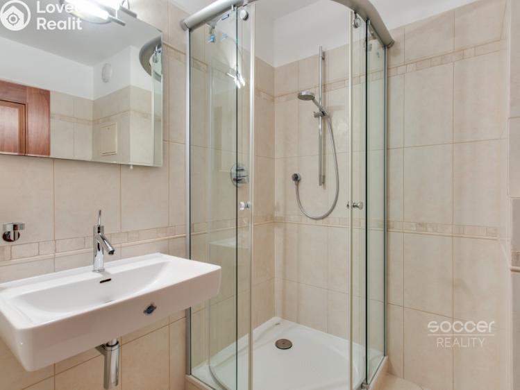 Pronájem bytu 4+KK Praha, Šlikova č. 21