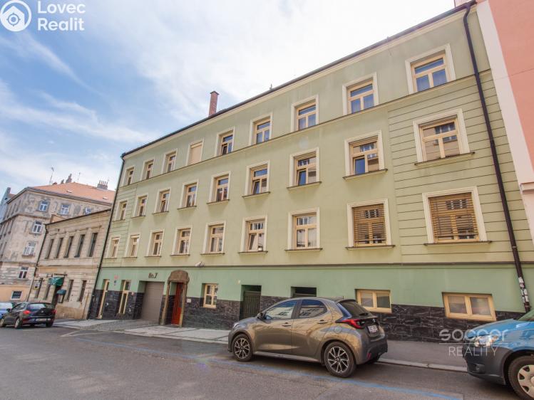 Pronájem bytu 4+KK Praha, Šlikova č. 23