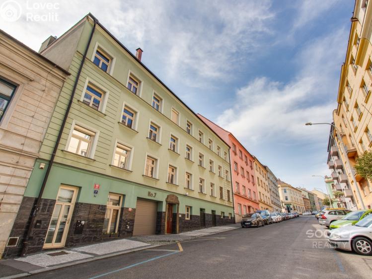 Pronájem bytu 4+KK Praha, Šlikova č. 24