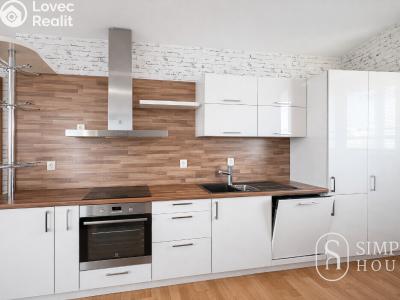 Pronájem bytu 3+KK Praha, Jeseniova č. 2