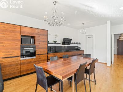 Pronájem bytu 3+KK Praha, Baarova č. 5