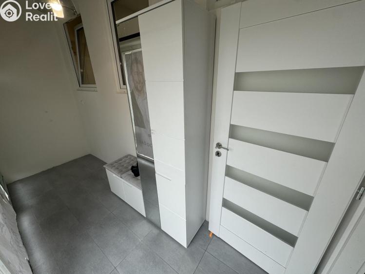 Продажа квартиры 2+KK Praha, Třinecká 769 č. 1