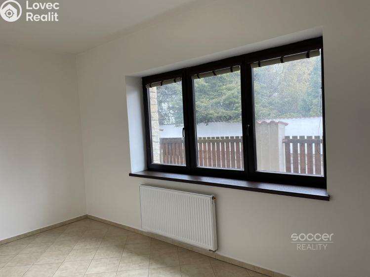 Pronájem bytu 1+KK Praha, Mezihoří č. 5