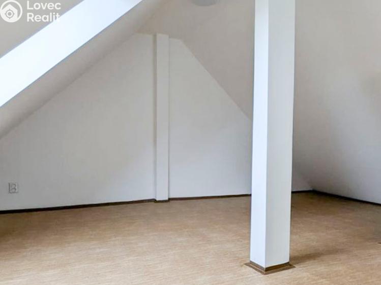 Pronájem bytu 3+KK Praha, Na Šmukýřce č. 8