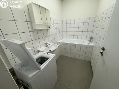 Pronájem bytu 3+KK Praha, Pernického č. 4