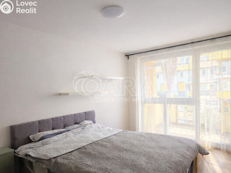 Pronájem bytu 2+KK Praha, Pod Harfou 943/36 č. 4