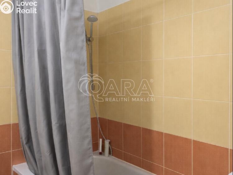 Pronájem bytu 2+KK Praha, Pod Harfou 943/36 č. 9