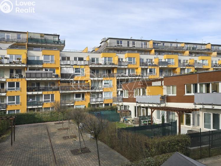 Pronájem bytu 2+KK Praha, Pod Harfou 943/36 č. 11