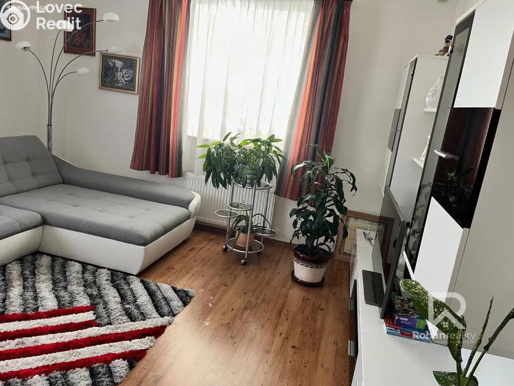 Pronájem bytu 2+1 Praha, Schoellerova č. 4