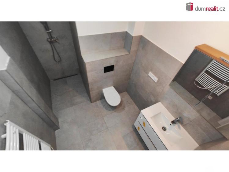 Pronájem bytu 2+KK Štěchovice, Hlavní č. 12