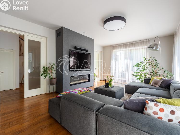 Prodej rodinného domu Statenice, Zelená 422 č. 10