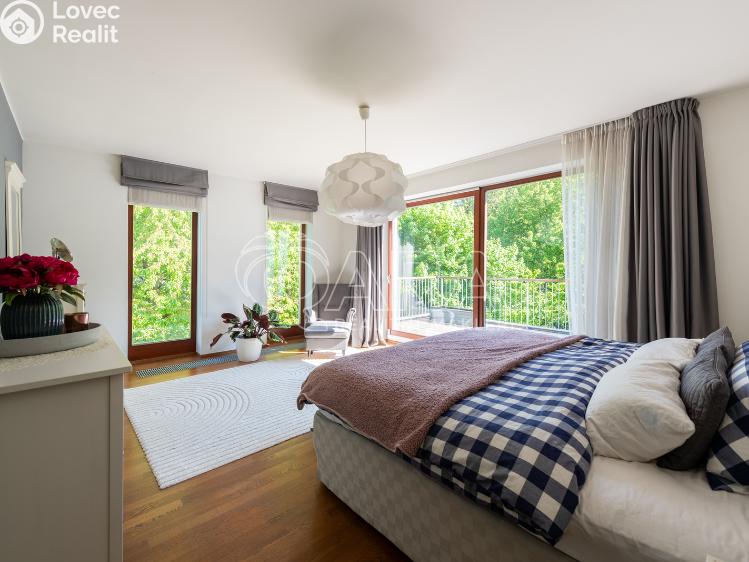 Prodej rodinného domu Statenice, Zelená 422 č. 14