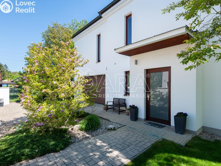 Prodej rodinného domu Statenice, Zelená 422 č. 24