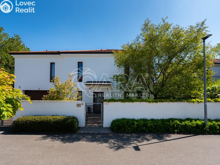 Prodej rodinného domu Statenice, Zelená 422 č. 28