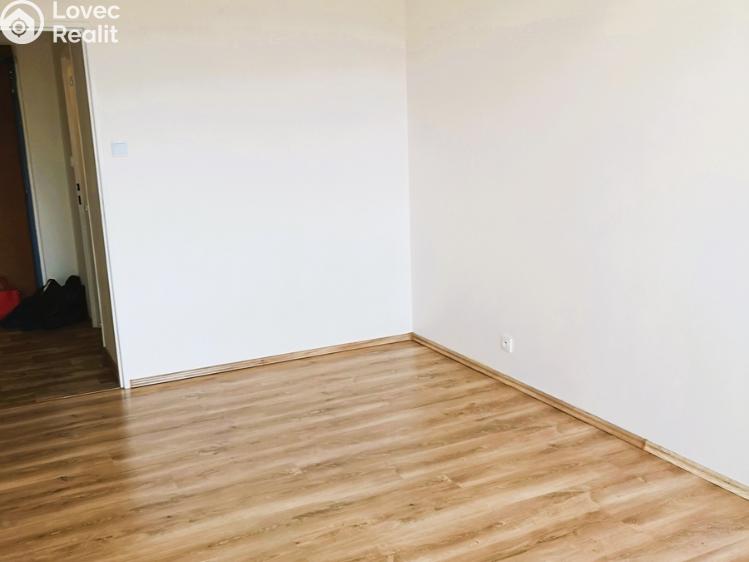 Pronájem bytu 2+1 Praha, Makovského č. 4