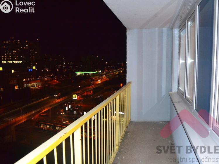 Pronájem bytu 2+1 Praha, Makovského č. 6