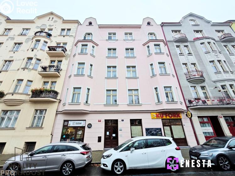 Pronájem bytu 3+1 Praha, náměstí Generála Kutlvašra 590/6 č. 13