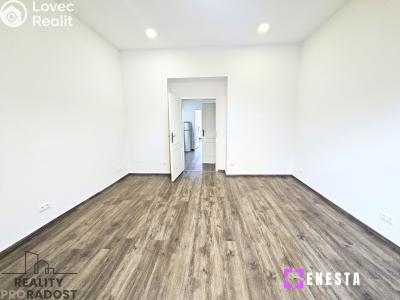 Оренда квартири 3+1 Praha, náměstí Generála Kutlvašra č. 9